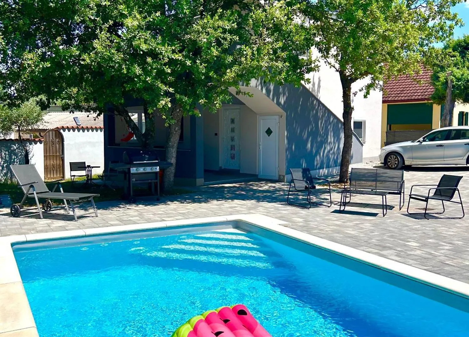Rubis Holiday Home With Pool Peroj